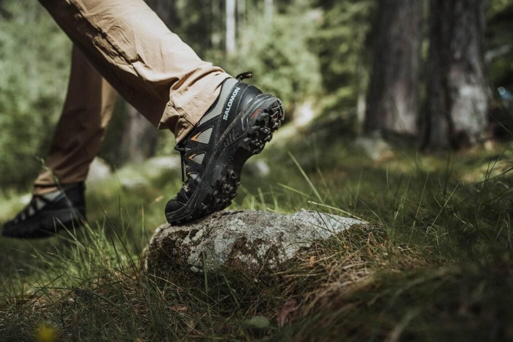 Salomon X Braze Gore-Tex Chaussures Imperméables de Randonnée pour Homme, Caractéristiques essentielles pour la randonnée, Look sportif, Polyvalence